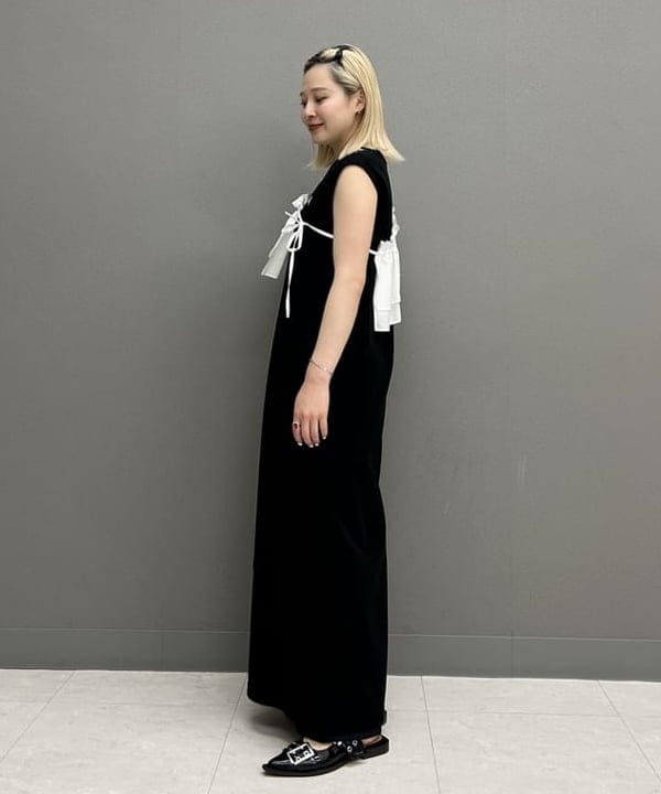 ナカノ アイさんの「BEAMS WOMEN｜ステンレス ハート ＆ チェーン ブレスレット」を使ったコーディネート