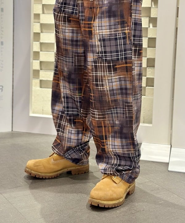 青島 樹生さんの「BEAMS WOMEN｜TIMBERLAND / 6inch Boots」を使ったコーディネート