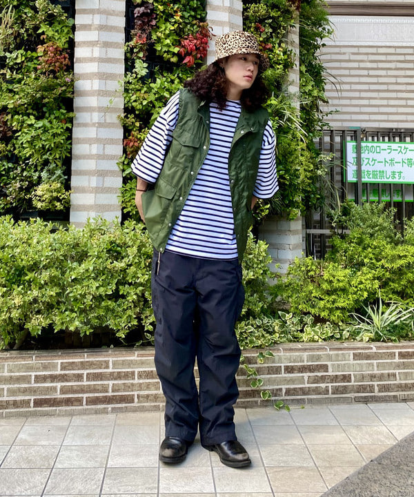 りくっしーさんの「BEAMS WOMEN｜SIERRA DESIGNS × BEAMS PLUS / 別注 PACKABLE PANAMINT VEST」を使ったコーディネート