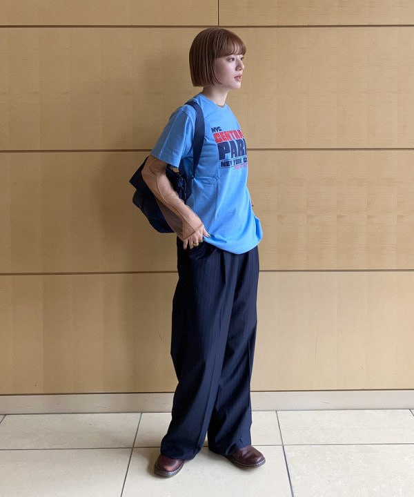 Hazukiさんの「BEAMS WOMEN｜BRIEFING &times; BEAMS PLUS / 別注 FLEET MESSENGER BAG」を使ったコーディネート