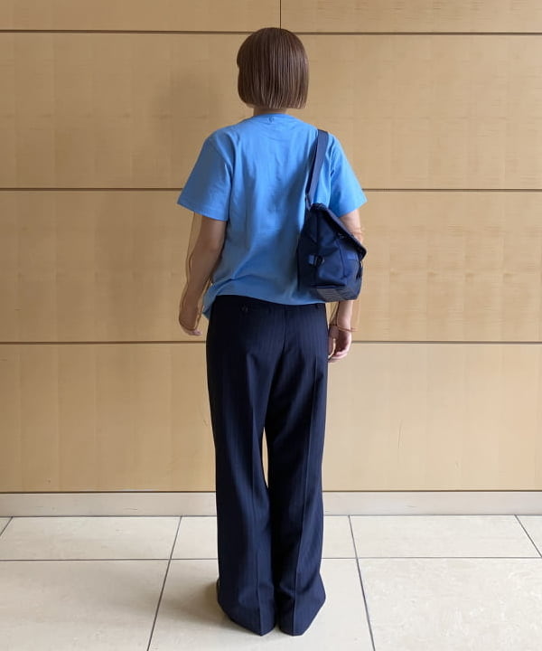 Hazukiさんの「BEAMS WOMEN｜BRIEFING &times; BEAMS PLUS / 別注 FLEET MESSENGER BAG」を使ったコーディネート