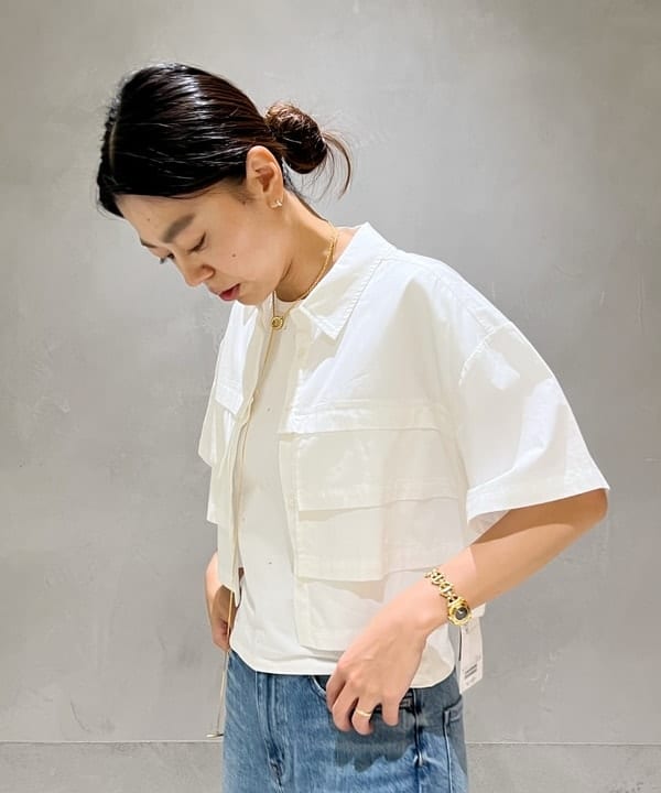 内山 美咲さんの「BEAMS WOMEN｜Ray BEAMS / ティアード クロップド シャツ」を使ったコーディネート