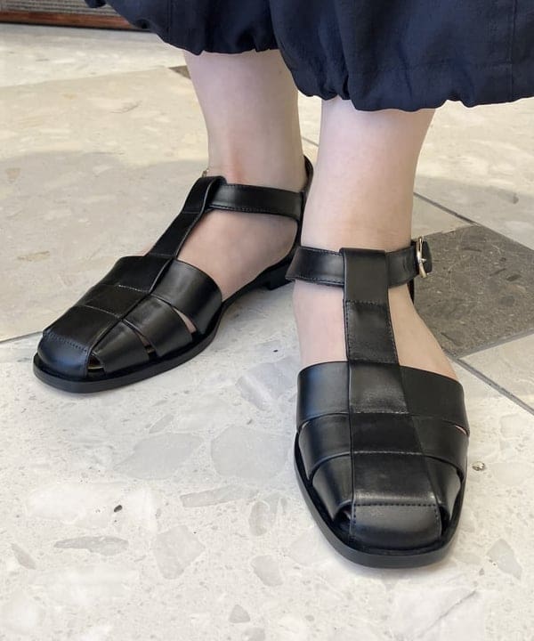 蒲原 捺美さんの「BEAMS WOMEN｜丸胴 テレコ タンクトップ」を使ったコーディネート