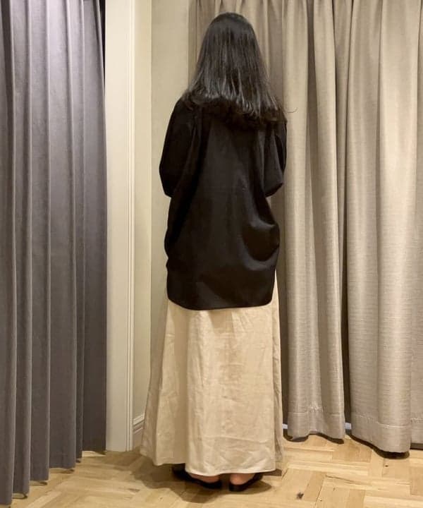 りえさんの「BEAMS WOMEN｜Demi-Luxe BEAMS /  KHADI オーバーシャツ」を使ったコーディネート