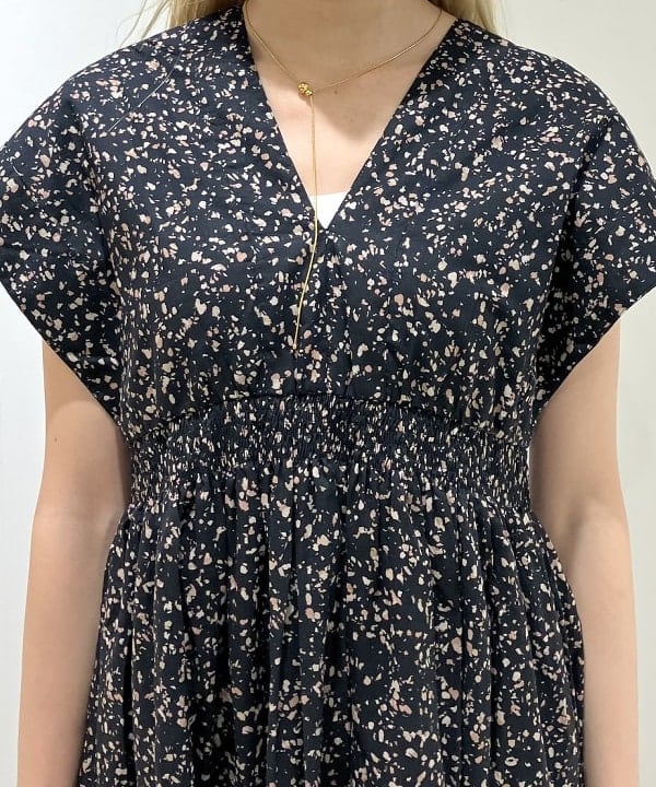 nodokaさんの「BEAMS WOMEN｜MARIHA / 別注 夏の光 プリント ワンピース」を使ったコーディネート