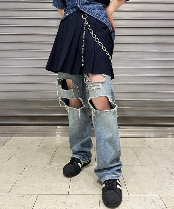 前田 優衣さんの「BEAMS WOMEN｜BEAMS / 切替え バイアス チェック シャツ」を使ったコーディネート
