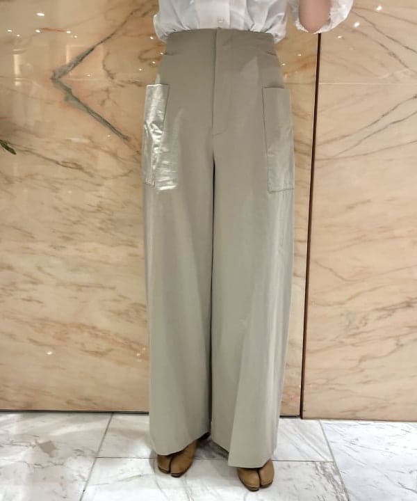 shirakiさんの「BEAMS WOMEN｜Demi-Luxe BEAMS / 開襟 デザインシャツ」を使ったコーディネート
