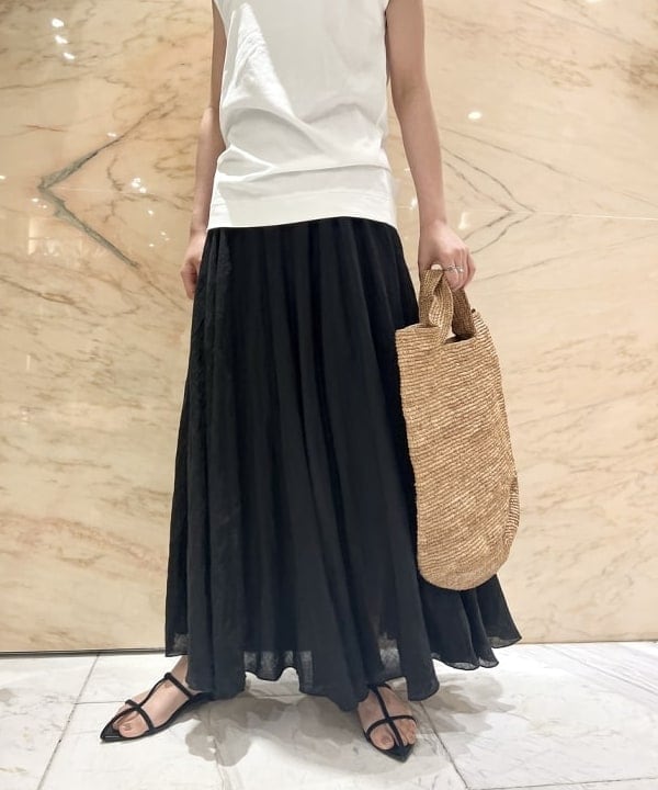 中丸　栞さんの「BEAMS WOMEN｜」を使ったコーディネート