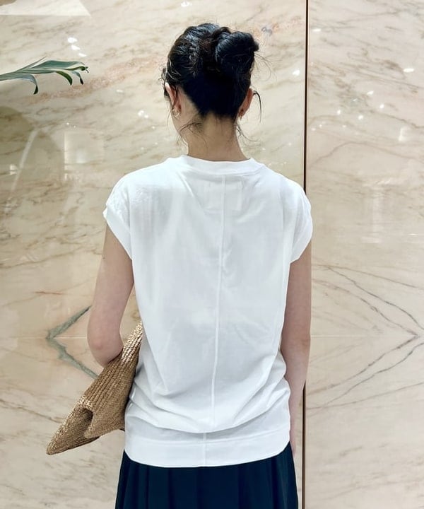 中丸　栞さんの「BEAMS WOMEN｜」を使ったコーディネート