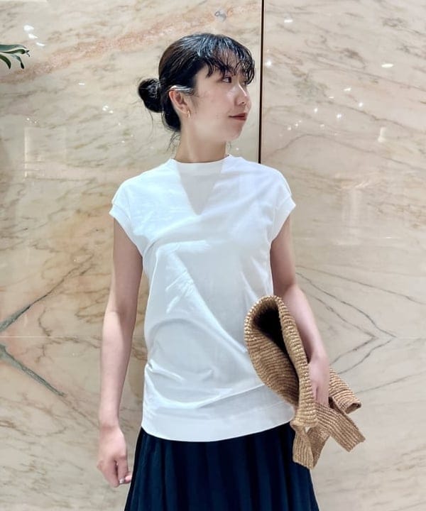 中丸　栞さんの「BEAMS WOMEN｜」を使ったコーディネート