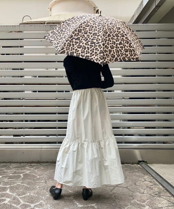 YUIさんの「BEAMS WOMEN｜Demi-Luxe BEAMS / オフショルダ― プルオーバーニット」を使ったコーディネート