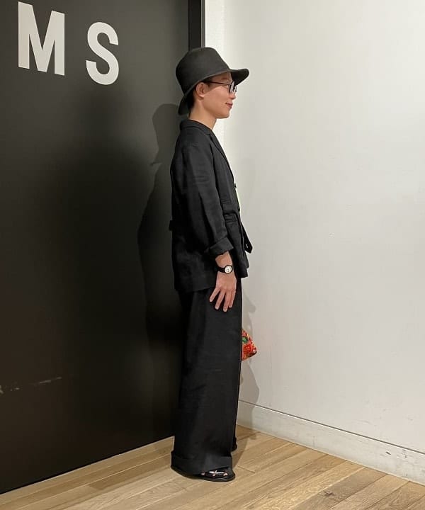 土田 達也さんの「BEAMS WOMEN｜HEY！Mrs ROSE / Metallic Bushy バッグ」を使ったコーディネート