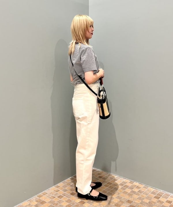 篠崎 香月さんの「BEAMS WOMEN｜SLOANE / コットン天竺  Tシャツ」を使ったコーディネート