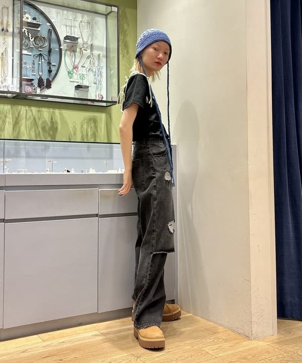 シミズ ネネさんの「BEAMS WOMEN｜FACETASM × Ray BEAMS / 別注 Ribbon Tシャツ」を使ったコーディネート