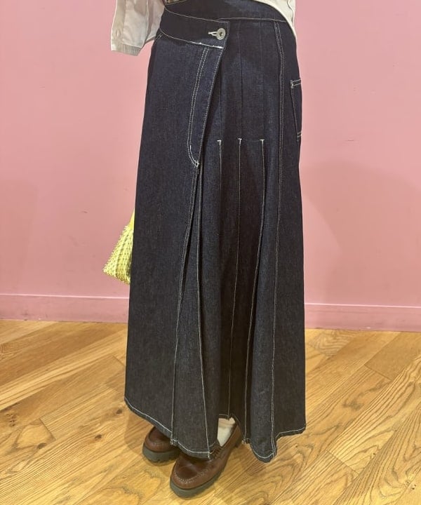 ここあさんの「BEAMS WOMEN｜ラップ プリーツ スカート」を使ったコーディネート