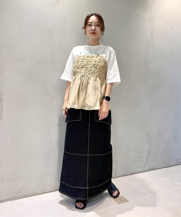 カタヤマ アヤさんの「BEAMS WOMEN｜Ray BEAMS / ペーパー クリップ チェーン ネックレス」を使ったコーディネート