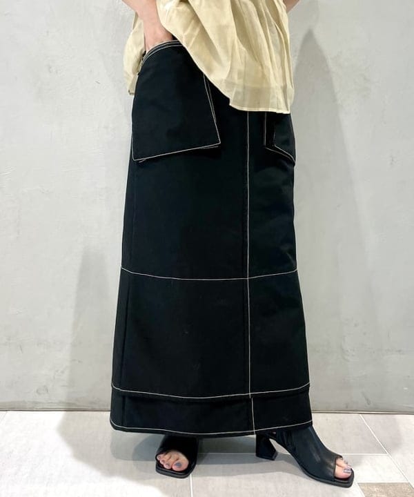 カタヤマ アヤさんの「BEAMS WOMEN｜Ray BEAMS / ペーパー クリップ チェーン ネックレス」を使ったコーディネート