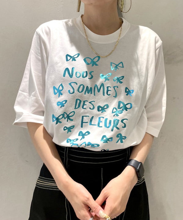 カタヤマ アヤさんの「BEAMS WOMEN｜Ray BEAMS / ペーパー クリップ チェーン ネックレス」を使ったコーディネート