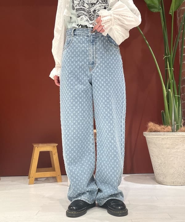中江梨々香さんの「BEAMS WOMEN｜」を使ったコーディネート