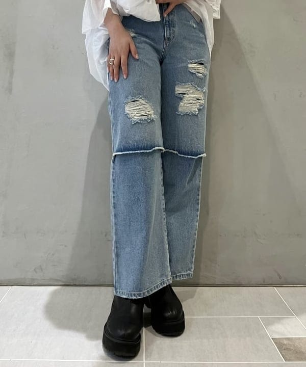 CHIHIROさんの「BEAMS WOMEN｜Ray BEAMS / ダメージ デニム パンツ」を使ったコーディネート