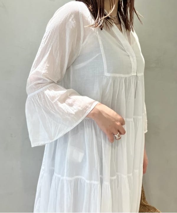 CHIHIROさんの「BEAMS WOMEN｜Ray BEAMS / ダメージ デニム パンツ」を使ったコーディネート