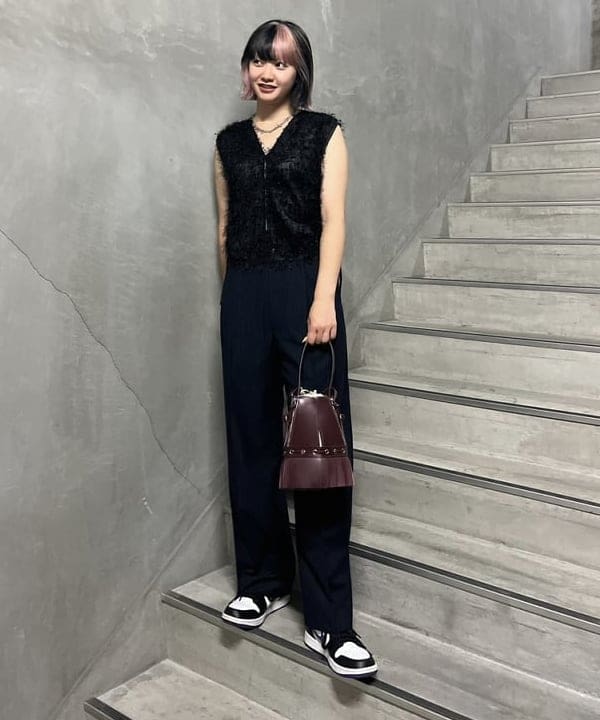 前田 優衣さんの「BEAMS WOMEN｜Ray BEAMS / フリンジ 2Way ノースリーブ トップス」を使ったコーディネート