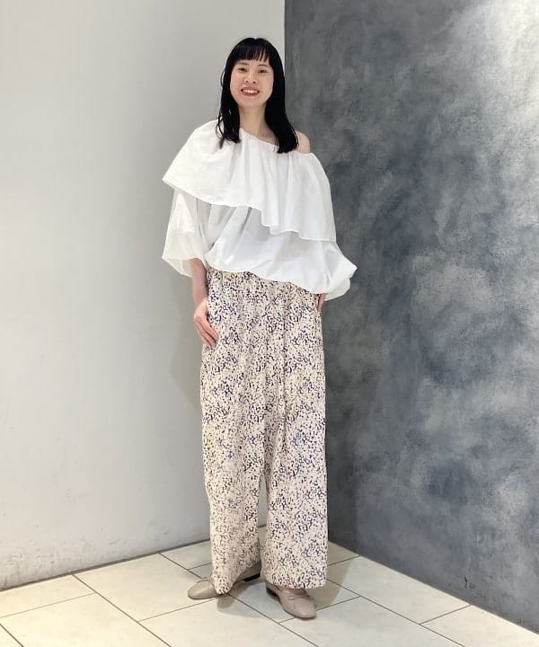 OSUMIさんの「BEAMS WOMEN｜GIANNI CHIARINI / CAMILLA メタリック レザートートバッグ」を使ったコーディネート
