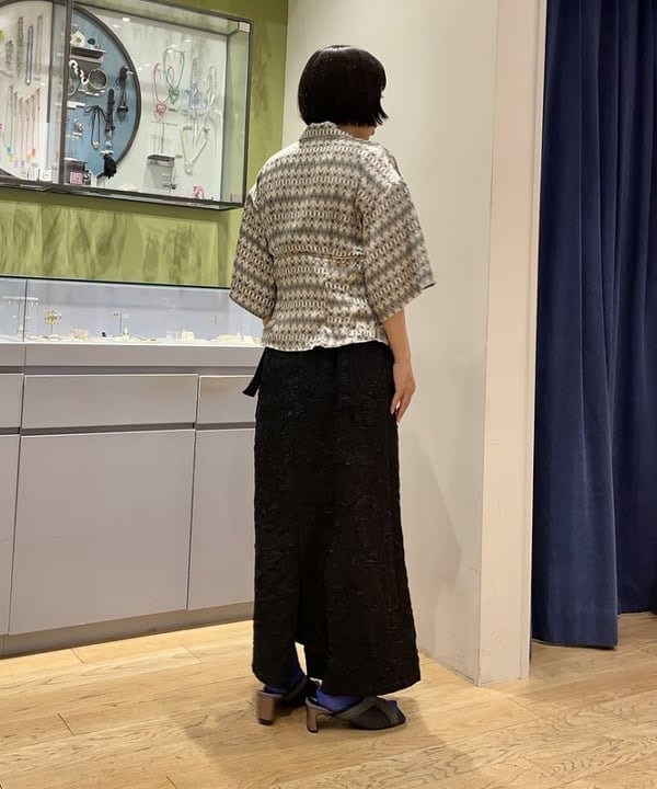 キホさんの「BEAMS WOMEN｜Ray BEAMS / メッシュ リフレクター ミュール」を使ったコーディネート