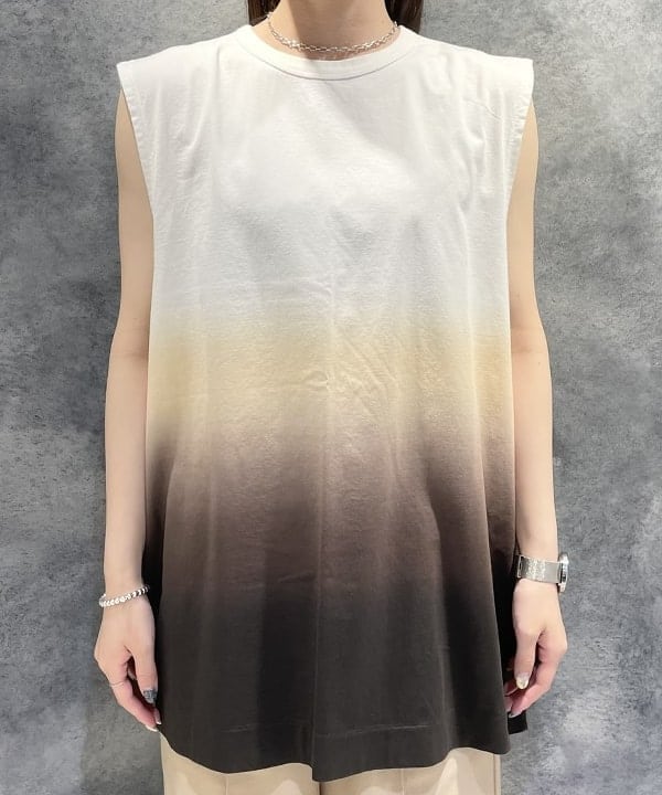 高木 菜央さんの「BEAMS WOMEN｜LAOCOONTE / VALEN サンダル」を使ったコーディネート