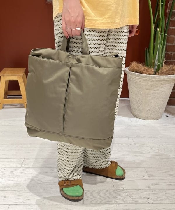 クロサワさんの「BEAMS WOMEN｜SLOW_NY_HELMET」を使ったコーディネート