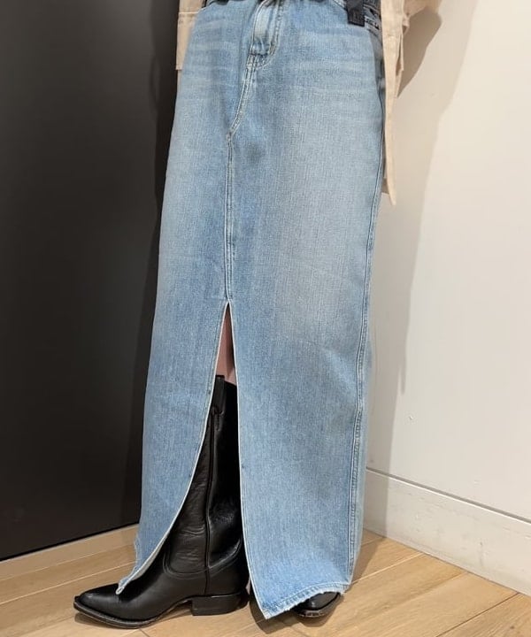 安藤 菜央さんの「BEAMS WOMEN｜ボーイ ベーシック Tシャツ」を使ったコーディネート