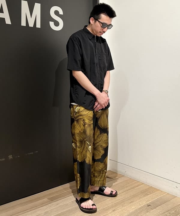 及川 晃さんの「BEAMS WOMEN｜BEAMS / 撥水 アクティブ シャツ」を使ったコーディネート