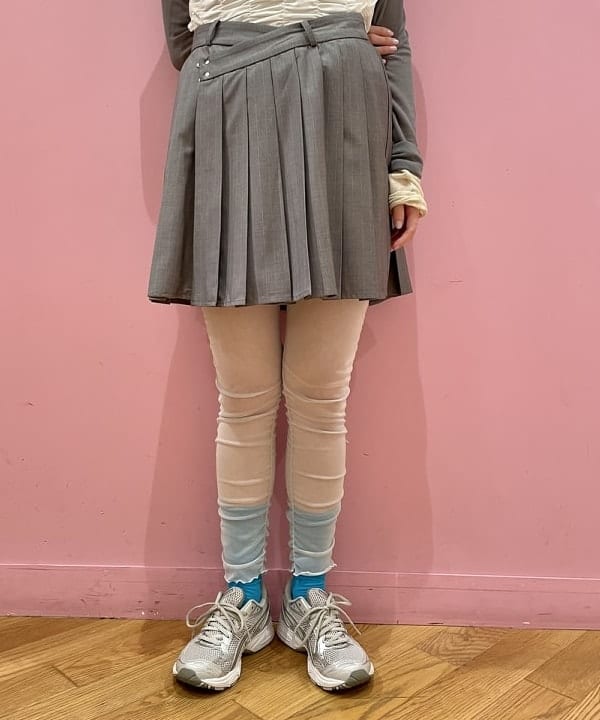 水野 萌香さんの「BEAMS WOMEN｜Ray BEAMS / シャーリング ギャザー ウエスト フレンチスリーブ トップス」を使ったコーディネート