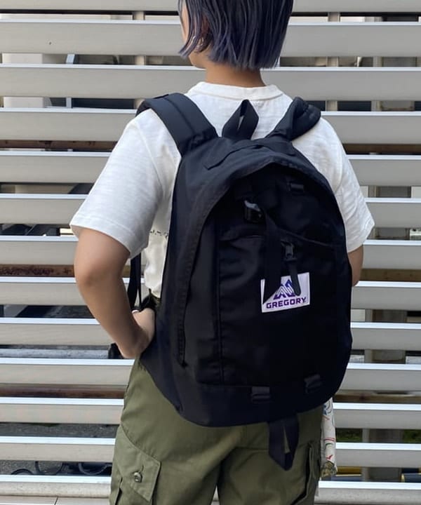オカモト ミサキさんの「BEAMS WOMEN｜【別注】GREGORY / NICE DAY NEW」を使ったコーディネート