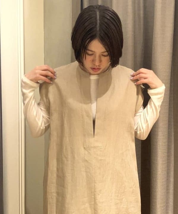 岡 妃呂美さんの「BEAMS WOMEN｜」を使ったコーディネート