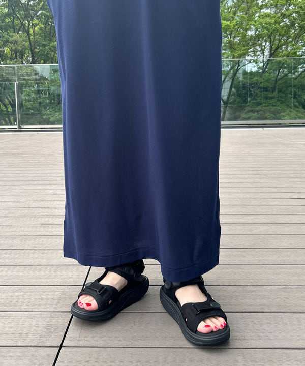 清水 彩乃さんの「BEAMS WOMEN｜MBT / KISUMU CLASSIC」を使ったコーディネート