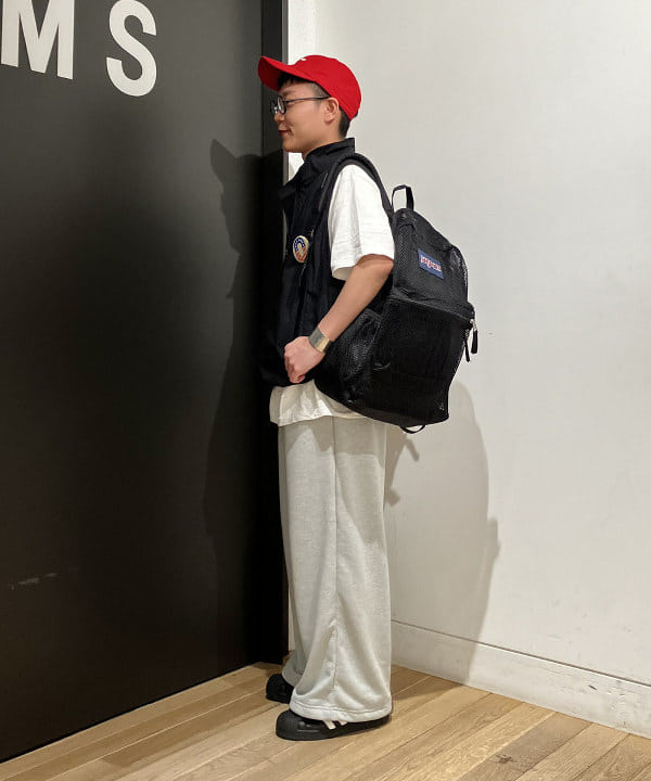 土田 達也さんの「BEAMS WOMEN｜WAREHOUSE & CO. / 別注 ステンシル13 Tシャツ」を使ったコーディネート