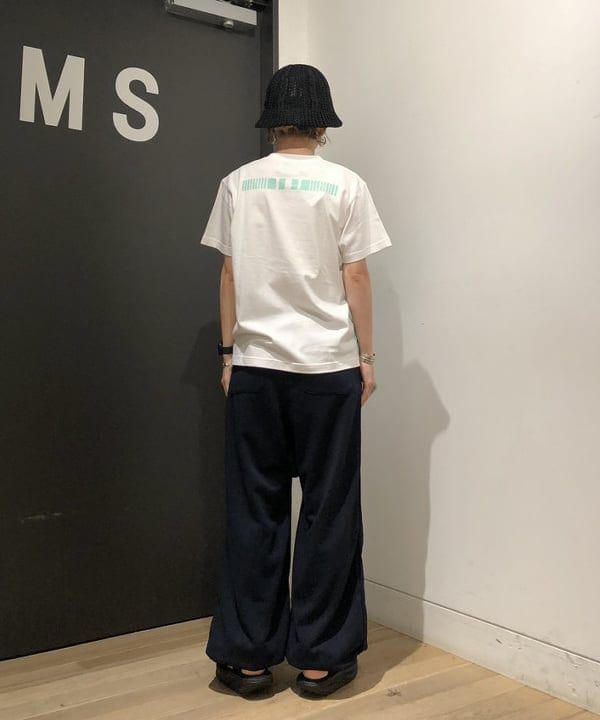 おはぎ(萩原)さんの「BEAMS WOMEN｜MBT / KISUMU CLASSIC」を使ったコーディネート