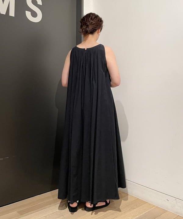 IZUMI MAYUMIさんの「BEAMS WOMEN｜bPr BEAMS / ベーシック アンブレラ 2」を使ったコーディネート