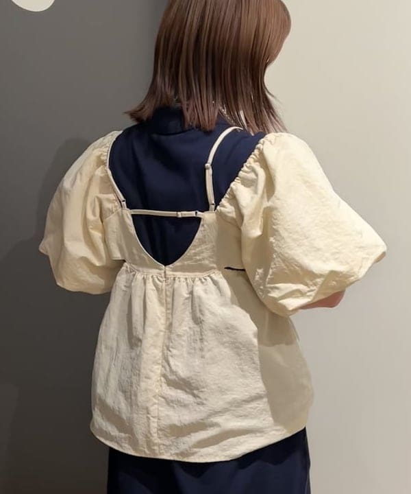 安藤 菜央さんの「BEAMS WOMEN｜BEAMS BOY / 樹脂 パール ロング ネックレス」を使ったコーディネート