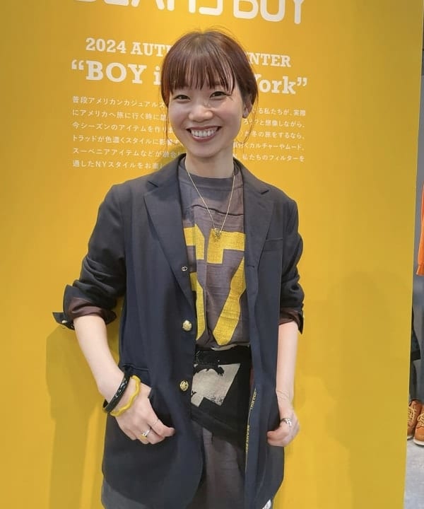 SHINAGAWAさんの「BEAMS WOMEN｜BEAMS BOY / ポリエステル ウール 3ボタン ブレザー」を使ったコーディネート