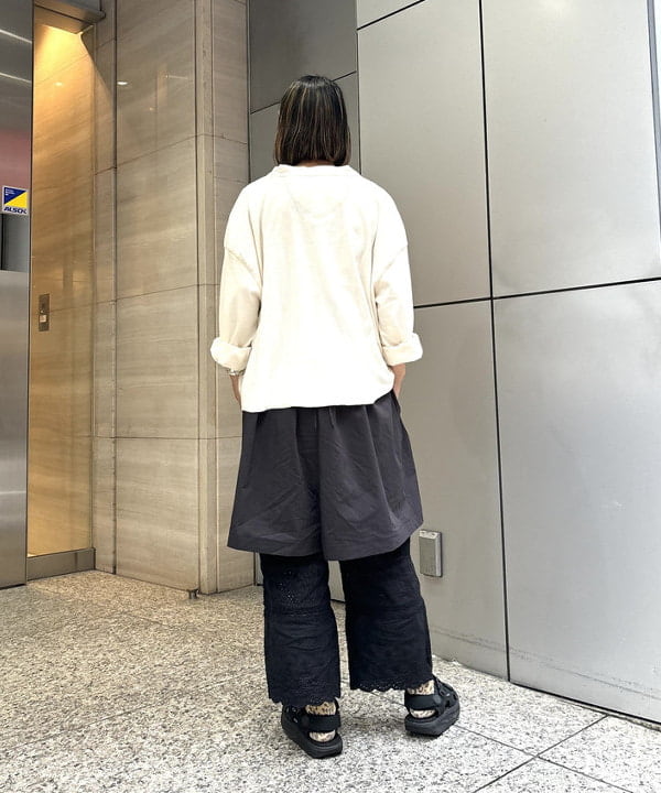 つぼさんの「BEAMS WOMEN｜SOFT CREAM / PATCH BADGE」を使ったコーディネート