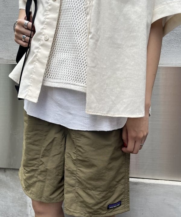 ミナミマリコさんの「BEAMS WOMEN｜GREGORY × BEAMS BOY / 別注 CHOCO CHIP CAMO NICE DAY」を使ったコーディネート