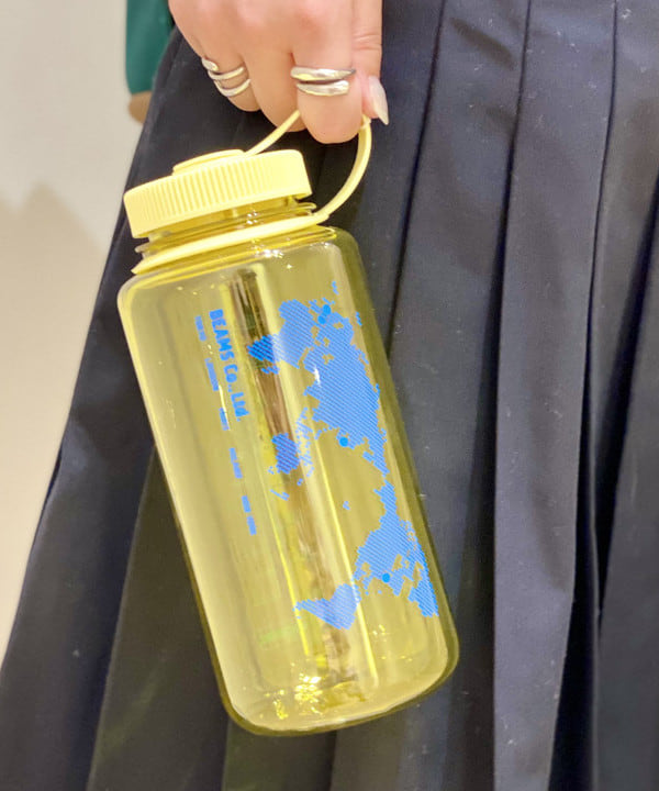 鈴木 悠里さんの「BEAMS WOMEN｜JANSPORT / Right Pack」を使ったコーディネート