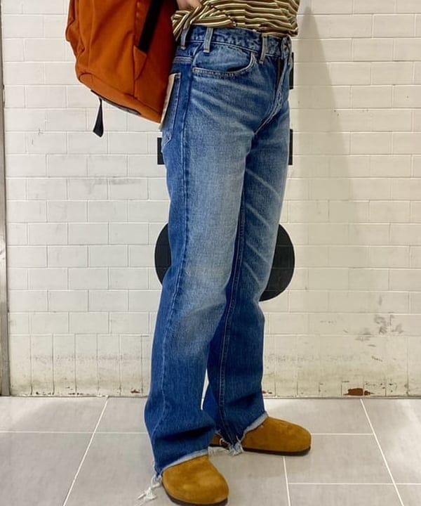 鈴木 悠里さんの「BEAMS WOMEN｜Day Pack 2 Compartments」を使ったコーディネート