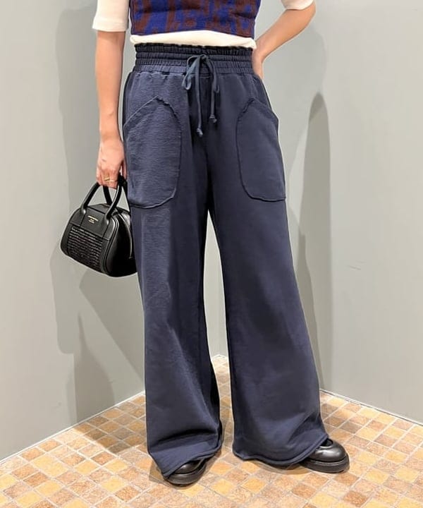 篠崎 香月さんの「BEAMS WOMEN｜スタイリスト佐藤佳菜子 × SLOANE × Demi-Luxe BEAMS / 別注 リブTシャツ」を使ったコーディネート