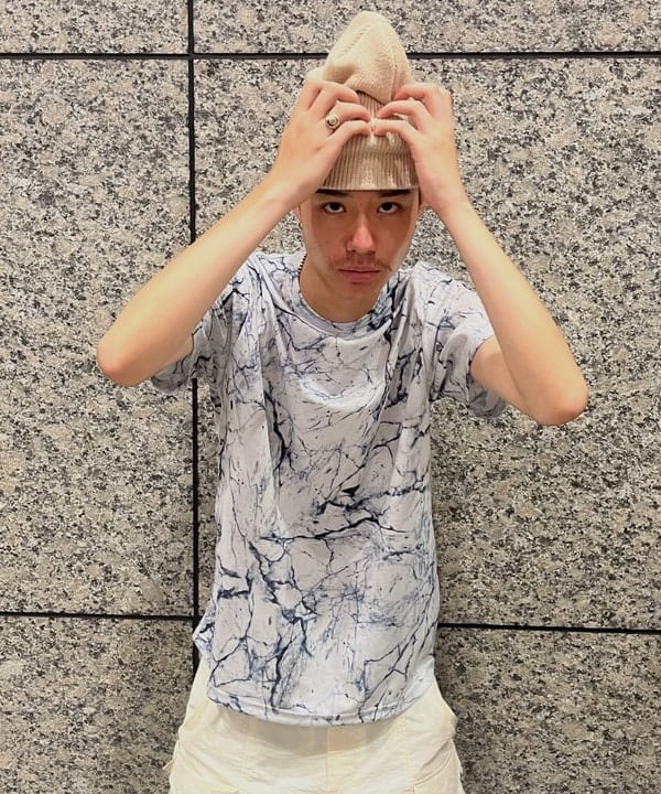 宮越 拓斗さんの「BEAMS WOMEN｜BEAMS / メッシュ プリント ルーズTシャツ」を使ったコーディネート