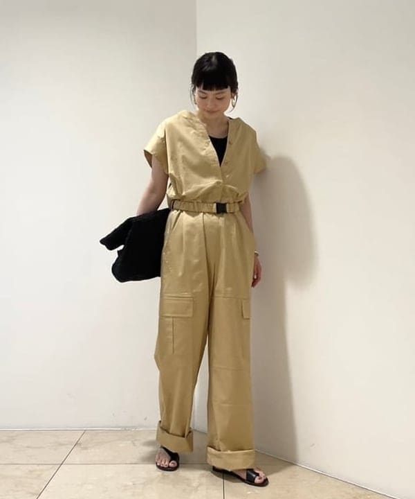 Ichika Hondaさんの「BEAMS WOMEN｜Devotion TWINS / コットン ショートスリーブ ジャンプスーツ」を使ったコーディネート