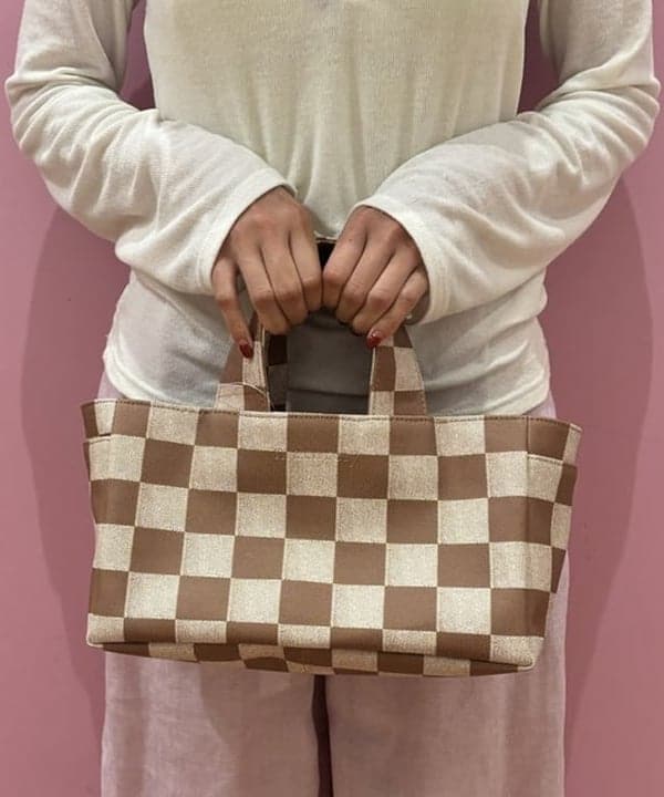 佐々木 南美さんの「BEAMS WOMEN｜」を使ったコーディネート