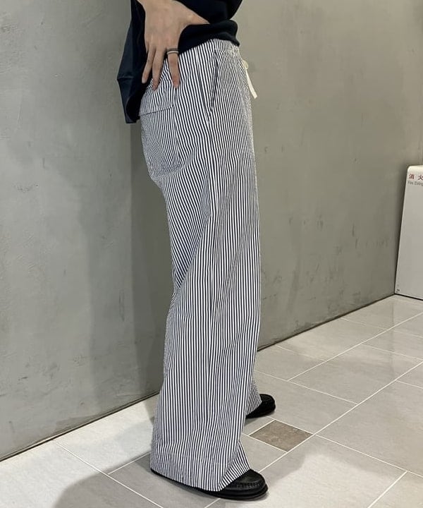 小原 もこさんの「BEAMS WOMEN｜BEAMS BOY / 樹脂 パール ロング ネックレス」を使ったコーディネート